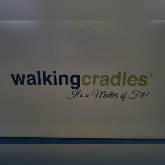 Walkingcradles white leather slingback size 10 1/2WW gently used - Picture 2 of 14